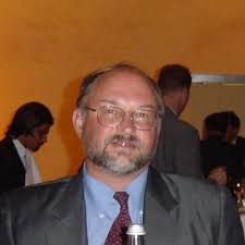 Beyond the headlines: "Bend, Oregon, is becoming a commuter town for  Silicon Valley despite the 10-hour drive"