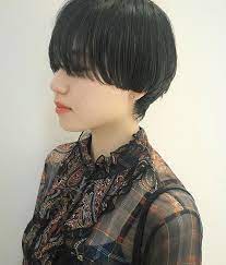 taku minowaさんはinstagramを利用しています salon work 髪型がファッションになるショートヘア ハンサムショート 内側暗め可愛い people omotesando people aoyama ハンサムショート マッシュショート ヘアスタイル