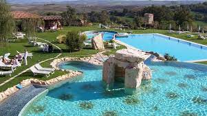 L 'acqua termale delle piscine è quella che sgorga nella vicina bagno vignoni, ricca di minerali e principi attivi. Terme Di Bagno Vignoni Offerte Last Minute