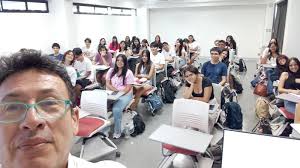 Inicio de clases en la Universidad de Lima!