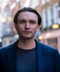 Albert Sharp's Instagram, Twitter & Facebook