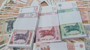 În sectorul public, salariile cresc proporţional cu vechimea în muncă, conform gradaţiilor şi mecanismelor prevăzute în legea salarizării unitare. Salariul Mediu Brut S A Majorat Cu 13 5 Ce Categorie De AngajaÈ›i È™i Au MÄƒrit Cel Mai Mult Veniturile Bizlaw