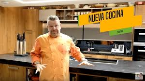 La cocina española se carateriza por ser rica, variada, sencilla y con una materia prima de gran calidad su nombre se refiere al tipo de sartén que se utiliza para cocinar el plato, en valenciano la tortilla de patatas no sólo es uno de nuestros platos estrella, sino que lo encontrarás en todos los. Nueva Cocina Para Mi Canal De Youtube Alberto Chicote Youtube