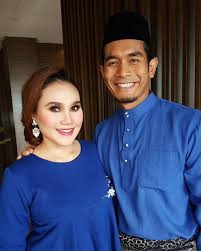Bahasa melayu 14 suami aku. Fahrin Ahmad Teruja Bakal Bergelar Bapa Informasi Semasa Terkini Sensasi