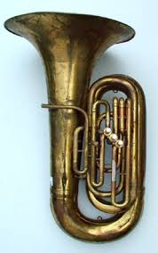 · alat alat musik yang dimainkan kebanyakan adalah alat musik tiup seperti, karinet, trombon, piston, seksofon. Tuba Alat Musik Wikiwand