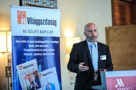 Eddig két embert hallgattak ki gyanúsítottként az ügyészek a nagy jános helyettes államtitkár elleni nyomozásban. Oriasi Beruhazasi Tempot Kell Beernie A Hazai Vallalkozasoknak Vilaggazdasag