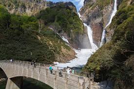 Shomyo Falls | Attractions | The Official Tourism Website of Toyama "Visit  Toyama"