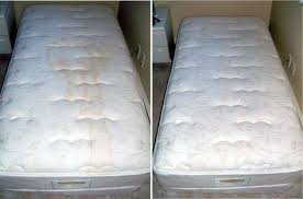 Astuce Pour Nettoyer Votre Matelas Vinaigre Et Alcool Et Bicarbonate Nettoyer Matelas Astuces Pour Nettoyer Trucs Et Astuces Maison