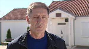 Die 15 skurrilsten kontaktanzeigen„suche frau mit haus und ölheizung birgit adam die autorin des buches: Tv Kroatien Mann Sucht Frau Vergeblich Alpen Donau Adria Br Fernsehen Fernsehen Br De