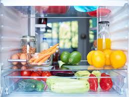 Click to see full answer. A 2021 Brand New Look At How Much Your Refrigerator Weight