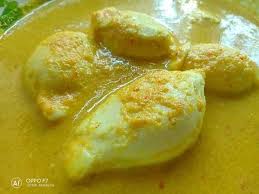 Telur 4 buah tahun goreng 5 potong daun salam 2 lembar daun jeruk 2. Resepi Gulai Telur Itik Kelantan Dan Tips Masak Telur Supaya Tidak Pecah Dari Dapur Kak Tie