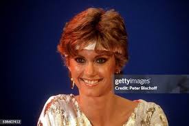 228 Musikladen Stock Photos, High-Res Pictures, and Images