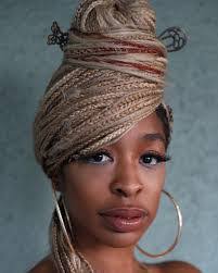 Amelia Ratliff's Instagram, Twitter & Facebook