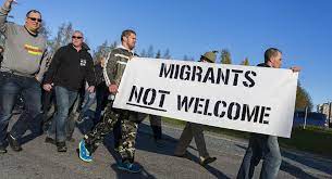 La russie s'est toujours imposée contre la finlande. Migrants La Finlande Pourrait Fermer Sa Frontiere Avec La Russie Sputnik France
