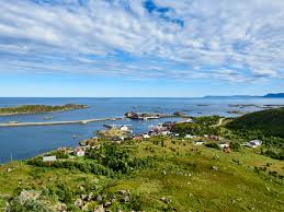 Den anfang macht der rundwanderweg „dronningruta auf den vesterålen im norden norwegens, von dem wir einfach hellauf begeistert waren. Wanderung Auf Der Dronningruta Koniginnenweg Eine Der Schonsten Wanderungen In Norwegen Little Discoveries