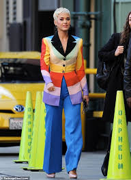 She speculated that laine hardy and laci kaye booth were dating after their movie song duet, jackson from walk the line. Katy Perry Dons Rainbow Colored Suit As She Arrives For American Idol Auditions In Hollywood Daily Mail Online