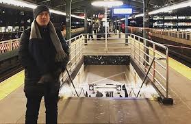 Politisi pdi perjuangan, menteri hukum dan ham ri, guru besar ilmu kriminologi sekolah tinggi. Diperiksa Kpk Intip Liburan Anak Yasonna Laoly Naik Jet Pribadi Okezone Travel