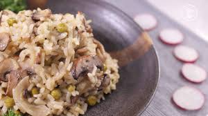 I had to substitute red wine but still excellent. Creamy Mushroom And Pea Risotto Taste Show