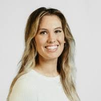 Rachel Heinrichs's Instagram, Twitter & Facebook