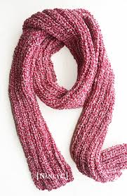 This simple to knit scarf knitting pattern is made with bulky yarn, big needles and easy knitting stitches making it an easy, fun knitting project for beginners. Easy Knitted Scarf Nancyc