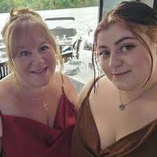 What is a reliable dry cleaner in the Lake Carmel area?