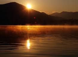 La o altitudine de 900 de metri, se deschide o poarta catre muntii calimani si bargaului, aceasta este localitatea colibita! Galerie Foto Ai Zice CÄƒ EÈ™ti In Austria Dar EÈ™ti La 150 De Km De Cluj StaÈ›iunea Din Romania Unde Muntele Se ImbinÄƒ Cu Plajele De Nisip Fin Www Actualdecluj Ro