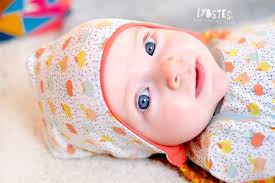 Es ist bekannt, dass über den kopf ein großteil der körperwärme abgegeben wird. Freebook Babymutze Mit Ohrenschutz Nahen Lybstes