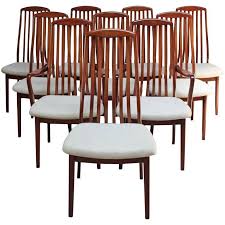 Set Of Ten Sculptural Teak Dining Chairs By Dyrlund Dining Chairs Dining Room Chairs Modern Teak Dining Chairs