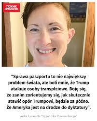 Robert Galek's Instagram, Twitter & Facebook