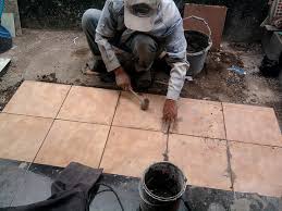 Jika granit baru saja dipasang, hindari menggunakan pel basah untuk membersihkan lantai. 4 Cara Pasang Keramik Dengan Drymix Tile Adhesive Pt Drymix Indonesia