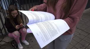 A época de exames nacionais e avaliações escolares é uma das mais propensas para as práticas ilícitas de adulteração de notas. Resultados Dos Exames Nacionais De Portugues E Matematica Melhoram Bom Dia Suica
