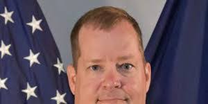 Ethan Simcox's Instagram, Twitter & Facebook