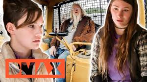 Check spelling or type a new query. Verliert Das Rudel Seinen Anfuhrer Alaskan Bush People Dmax Deutschland Youtube
