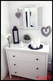 Kommode Dekorieren Dekorieren Flurideenkommode Kommode Kommoden Dekorieren Dekoration Wohnung Wohnung Dekoration