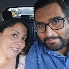 Who is responsible for fixing sidewalks between properties?