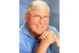 Suzanne Mishler's Instagram, Twitter & Facebook