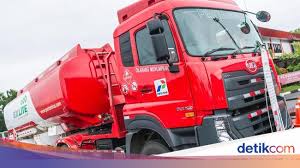 Bila dilihat dari penjualan, avanza masih mendominasi dari seluruh pilihan mobil keluarga di indonesia. Mobil Tangki Pertamina Dipasang Alat Agar Tak Kencing Sembarangan