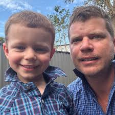 Anyone have photos of a 60l staycool fridge