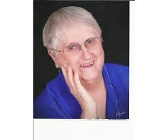 Shari Walton's Instagram, Twitter & Facebook