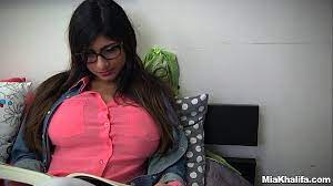 Blowjob Lessons with Controversial Pornstar Mia Khalifa (mk13818) ·  GEKSO.xyz XXX हिंदी बीएफ! Hindi bf! सेक्स वीडियो!