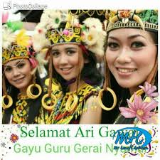 Arap ke taun tu bulih pengeraja enggau penyenang ngagai semua. Selamat Hari Gawai Dayak 2017 Dan Alkisahnya