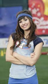 Almost live, nastopom na igrah disney channel games 4. Demetria Devonne Demi Lovato Demi Lovato Disney Demi Lovato Demi Lovato Hair