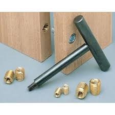 Threaded Inserts I Been Doing It Wrong All Along Diy Woodworking Woodworking Woodworking Joinery