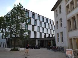 A roundtrip airport shuttle is provided for a surcharge (available 24 hours), and. Steckdose Mit Usb Anschluss Bild Von Vienna House Easy Osnabruck Tripadvisor