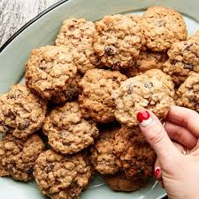 Quaker Vanishing Oatmeal Raisin Cookies Recipe Cookie Recipes Oatmeal Raisin Vanishing Oatmeal Raisin Cookie Recipe Vanishing Oatmeal Raisin Cookies