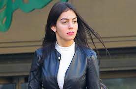 How long have georgina rodriguez and cristiano ronaldo been dating? Georgina Rodriguez Age Family And Facts About Cristiano Ronaldo S Wife
