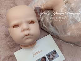 So, ich habe noch ein paar weitere Bausätze aussortiert. 🎉 Versicherter  DHL Versand innerhalb Deutschlands von 7,69€ kommt jeweils noch dazu.  Andere Länder gegen Übernahme der Versandkosten möglich. Rebecca Schick  99,90€ Sabrina