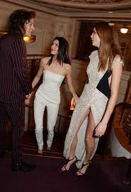 Harry styles had in mind the title of angel kendall jenner. When Did Harry Styles And Kendall Jenner Date Inside The Exes Close Friendship Capital