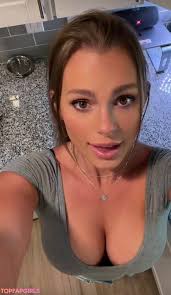 Lana Roosje Nude OnlyFans Leaked Photo 4 TopFapGirls 34840 | Hot Sex Picture