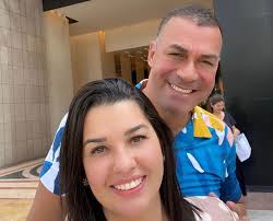 Major Sidnei usa redes sociais e se declara para primeira-dama de Sapé, Denise  Ribeiro